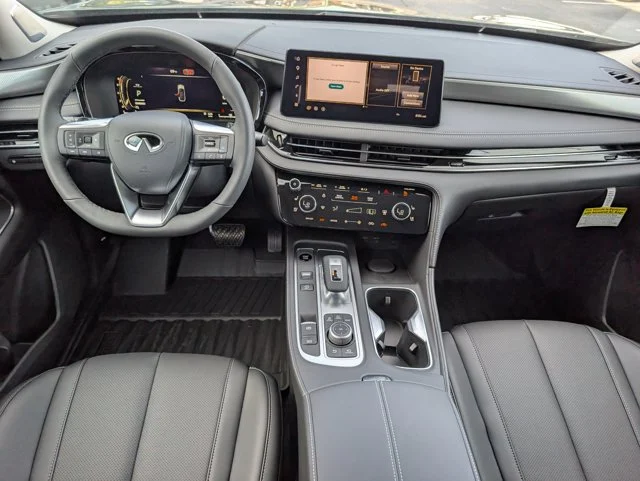 New 2027 DEEP EMERALD INFINITI LUXE image 11