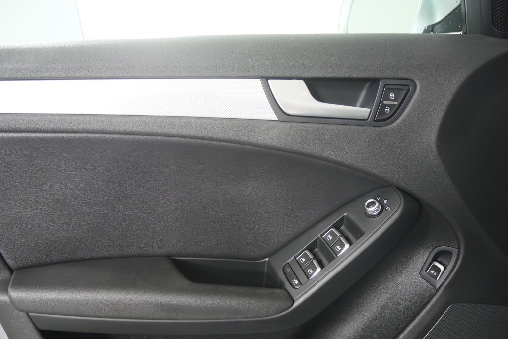Used 2015 Silver Metallic Audi 2.0T Premium image 9