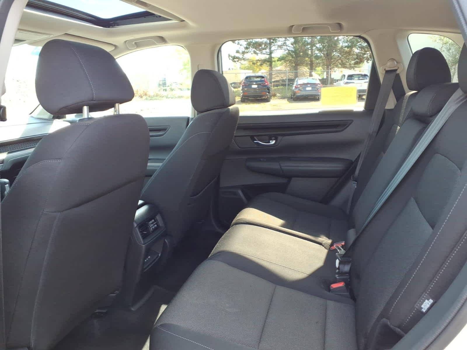 2024 Honda CR-V EX - Photo 12