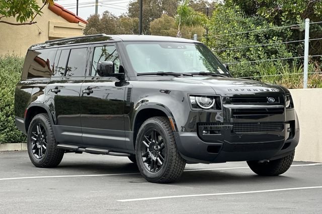 New 2026 Black Land Rover S image 7