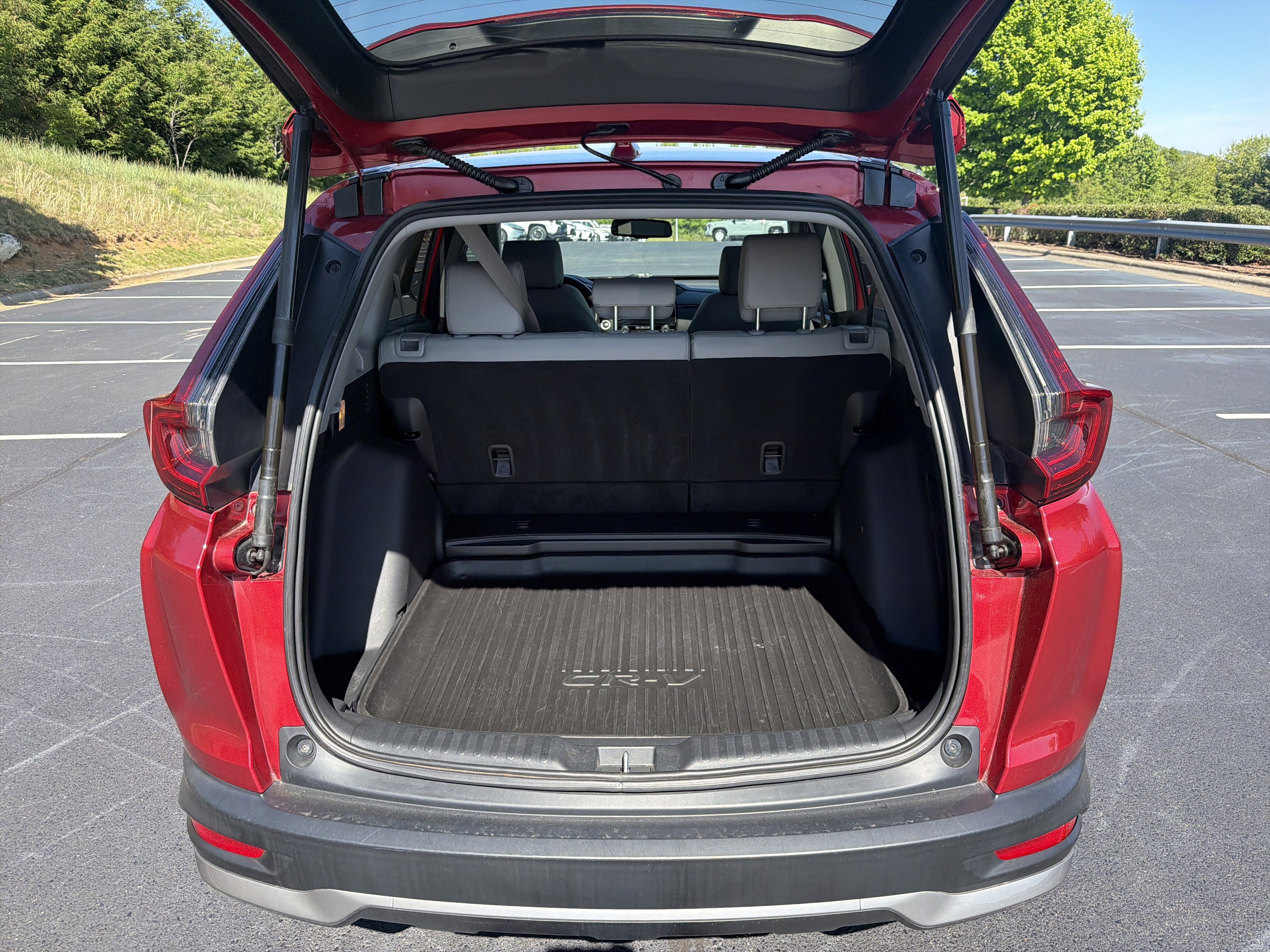 Used 2021 Radiant Red Metallic Honda Touring image 23