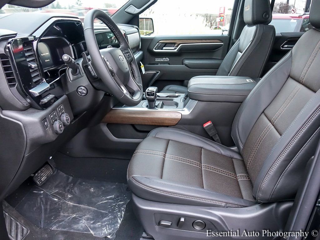 2026 CHEVROLET SILVERADO - Image 9