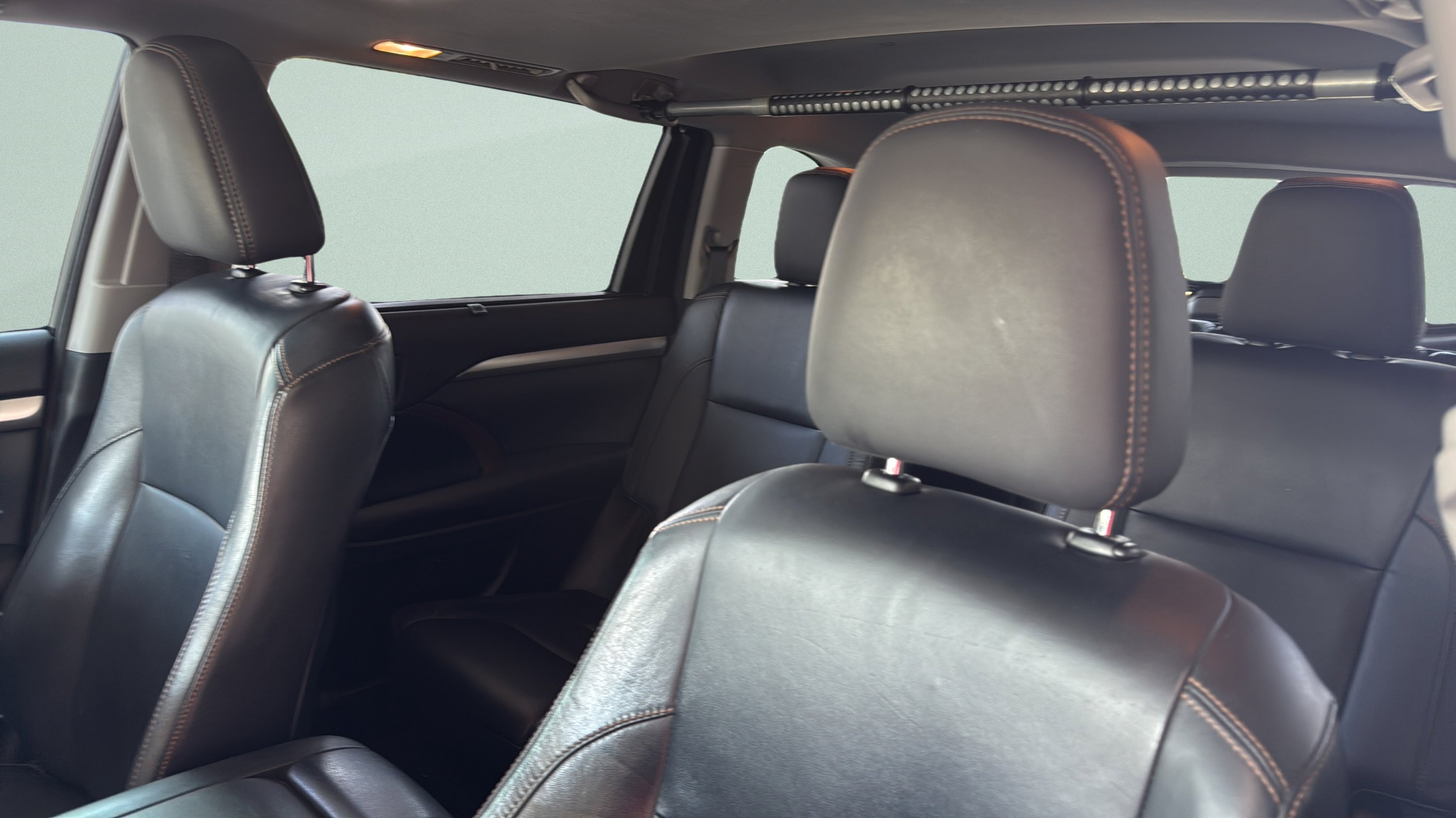 Used 2014 Attitude Black Metallic Toyota XLE image 16
