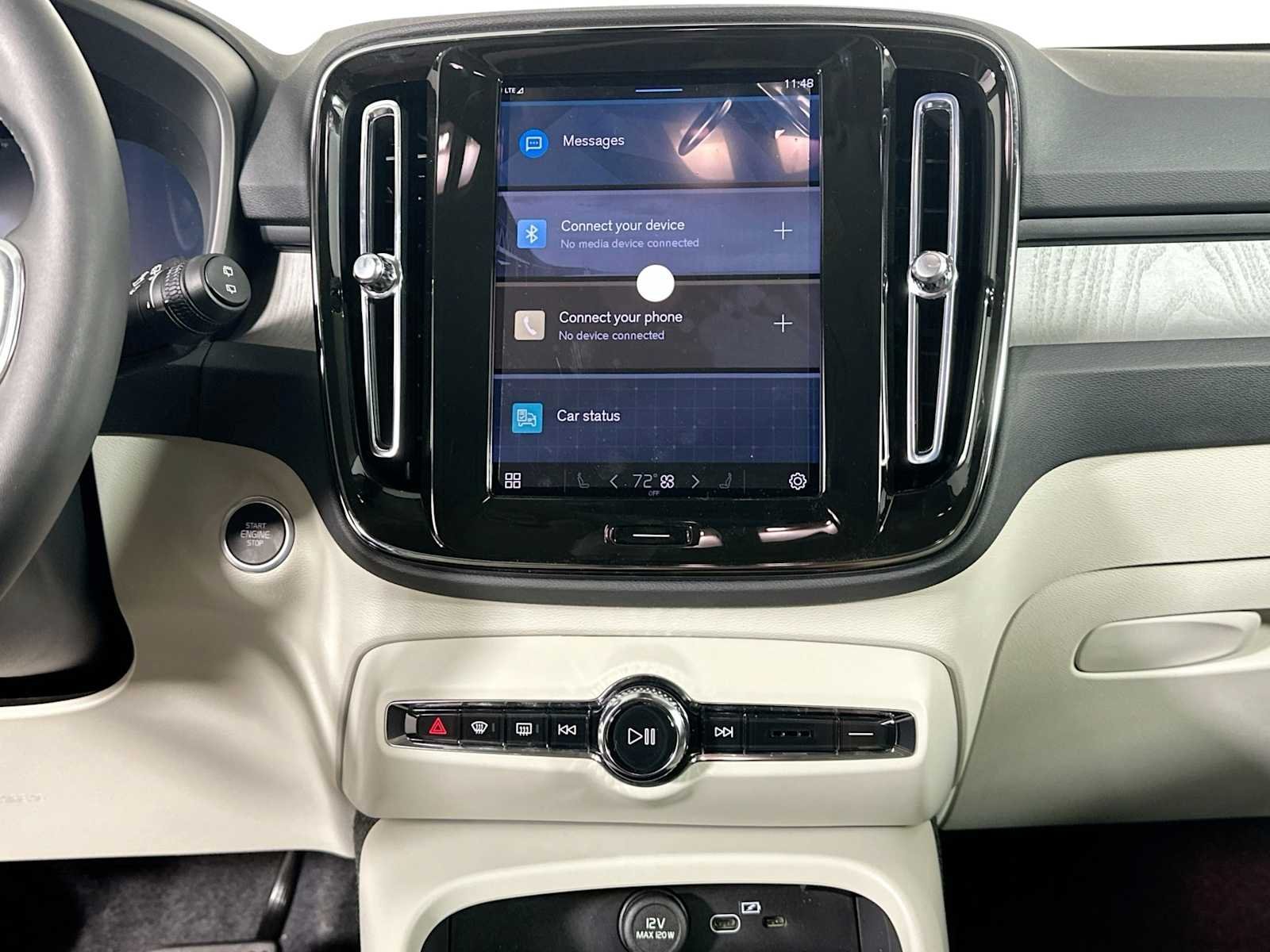 Certified Used 2025 Vapour Grey Volvo Ultra image 13