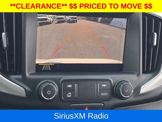 Used 2020 White GMC SLT image 23