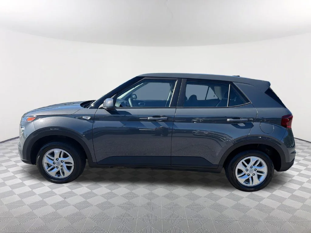 Used 2026 Gray Hyundai SE image 8