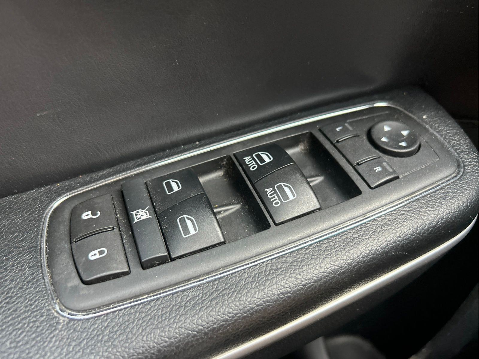 Used 2017 Red Chrysler C image 21