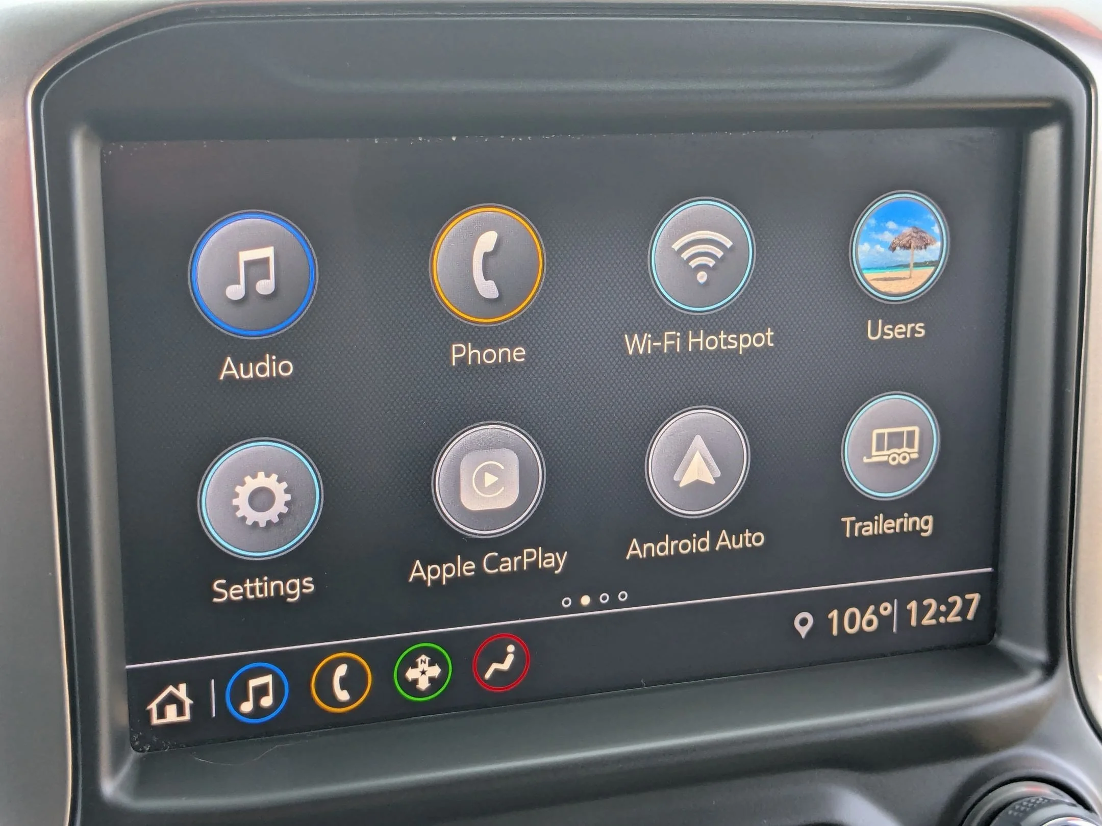 Used 2022 Summit White Chevrolet LT image 21
