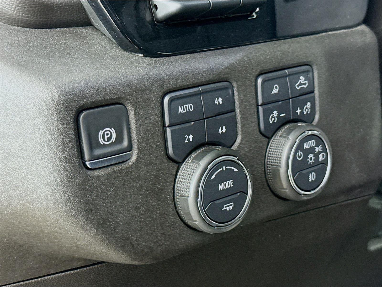 Used 2025 Black Chevrolet LTZ image 12