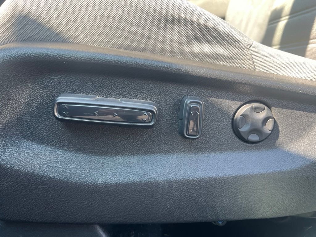 Used 2017 Blue Honda EX image 13