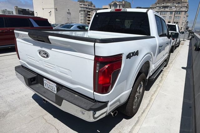 Used 2025 Oxford White Ford XLT image 7