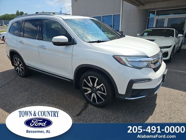 Used 2021 White Honda Touring image 1
