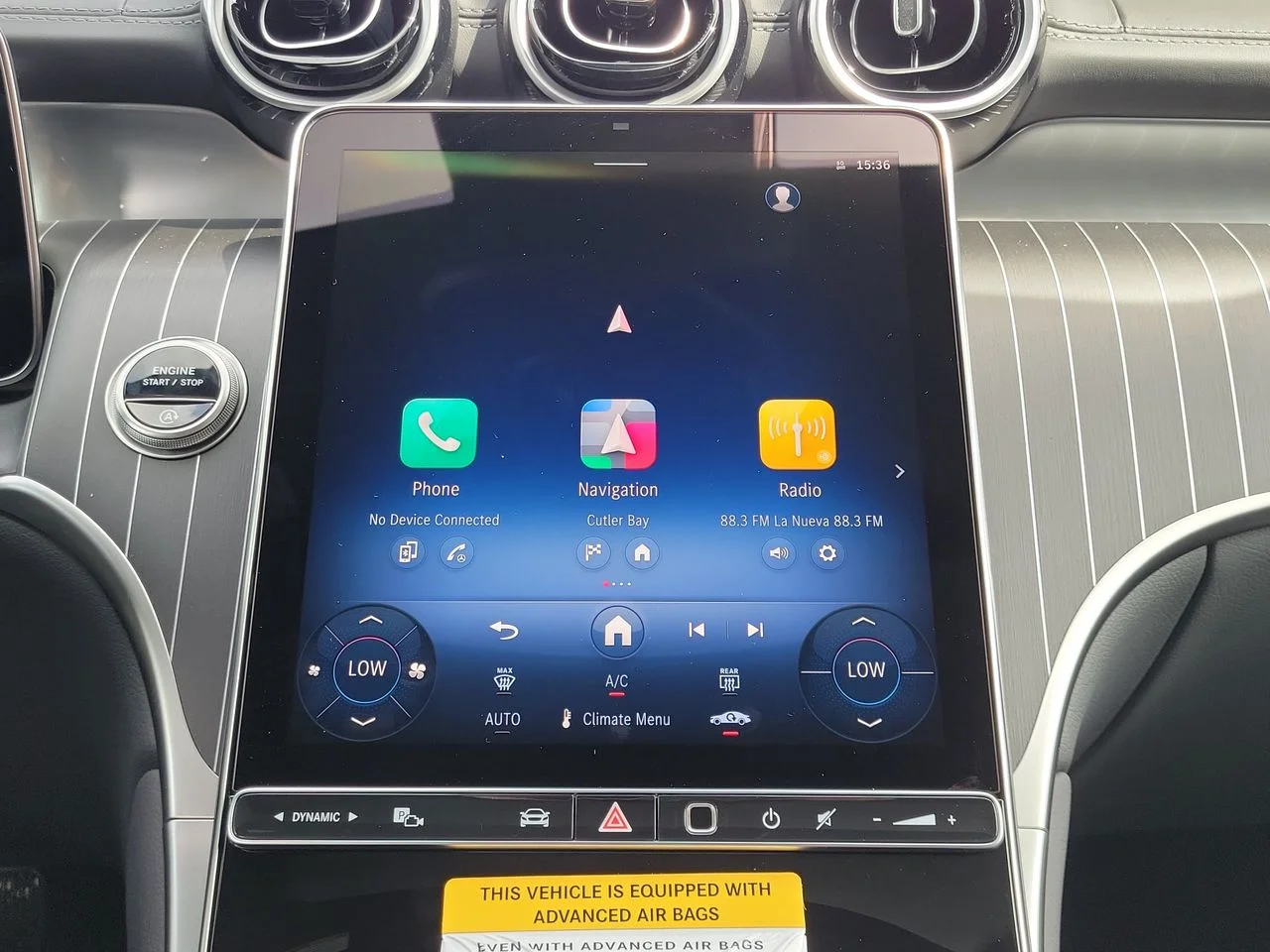 New 2027 Polar White Mercedes-Benz GLC 300 image 17