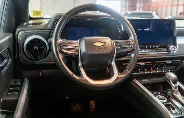 Used 2023 White Chevrolet LT image 13