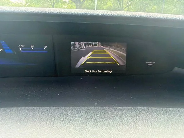 Used 2015  Honda LX image 12