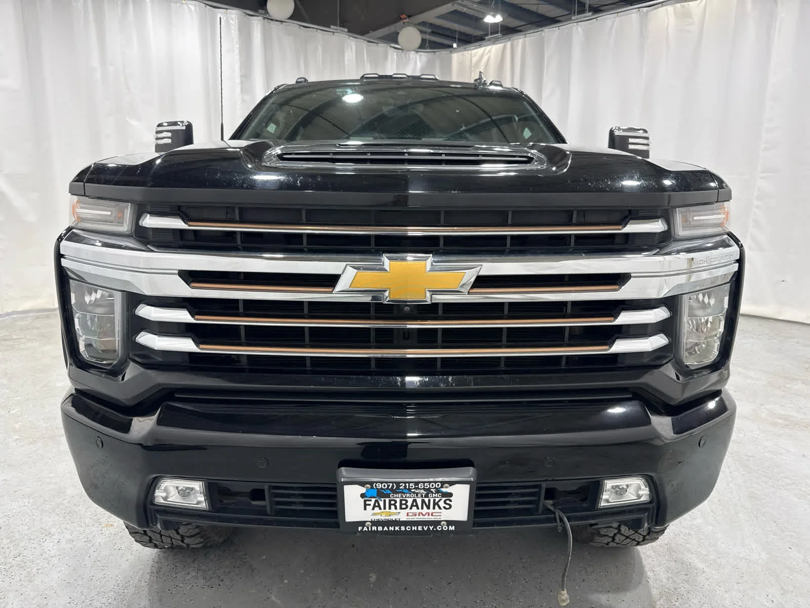 Used 2020 BLACK Chevrolet High Country image 8