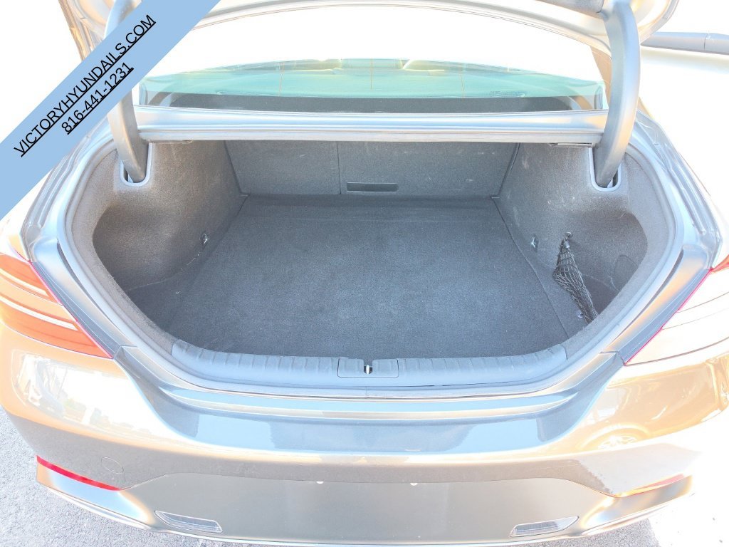 Used 2025 Gray Genesis 2.5T image 30