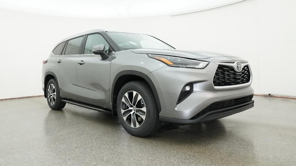 New 2026 Heavy Metal Toyota XLE image 20