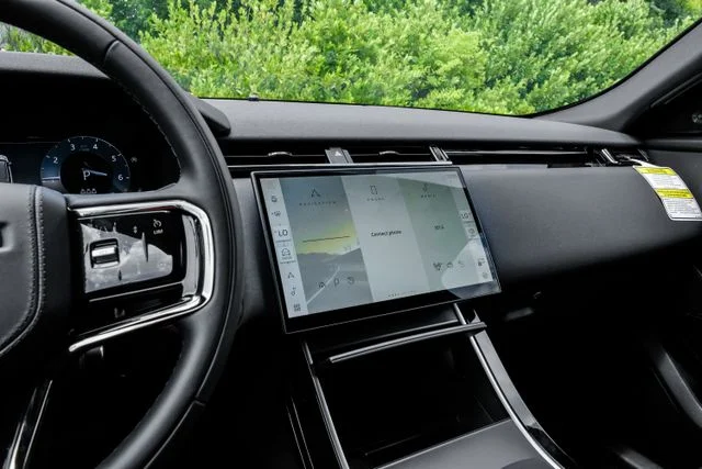 New 2026 White Land Rover S image 31