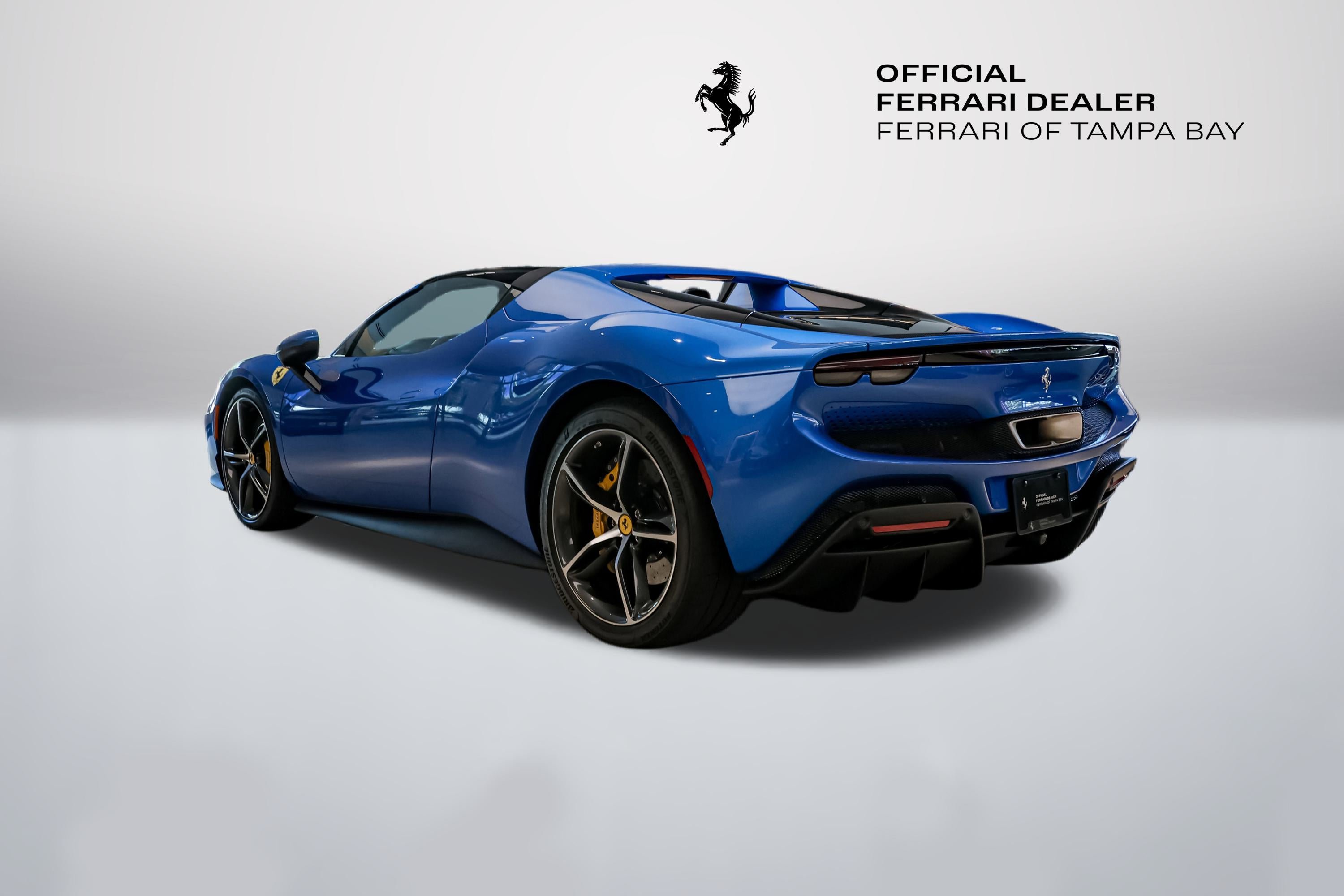 Used 2024 Blu Corsa Metallic Ferrari  image 3