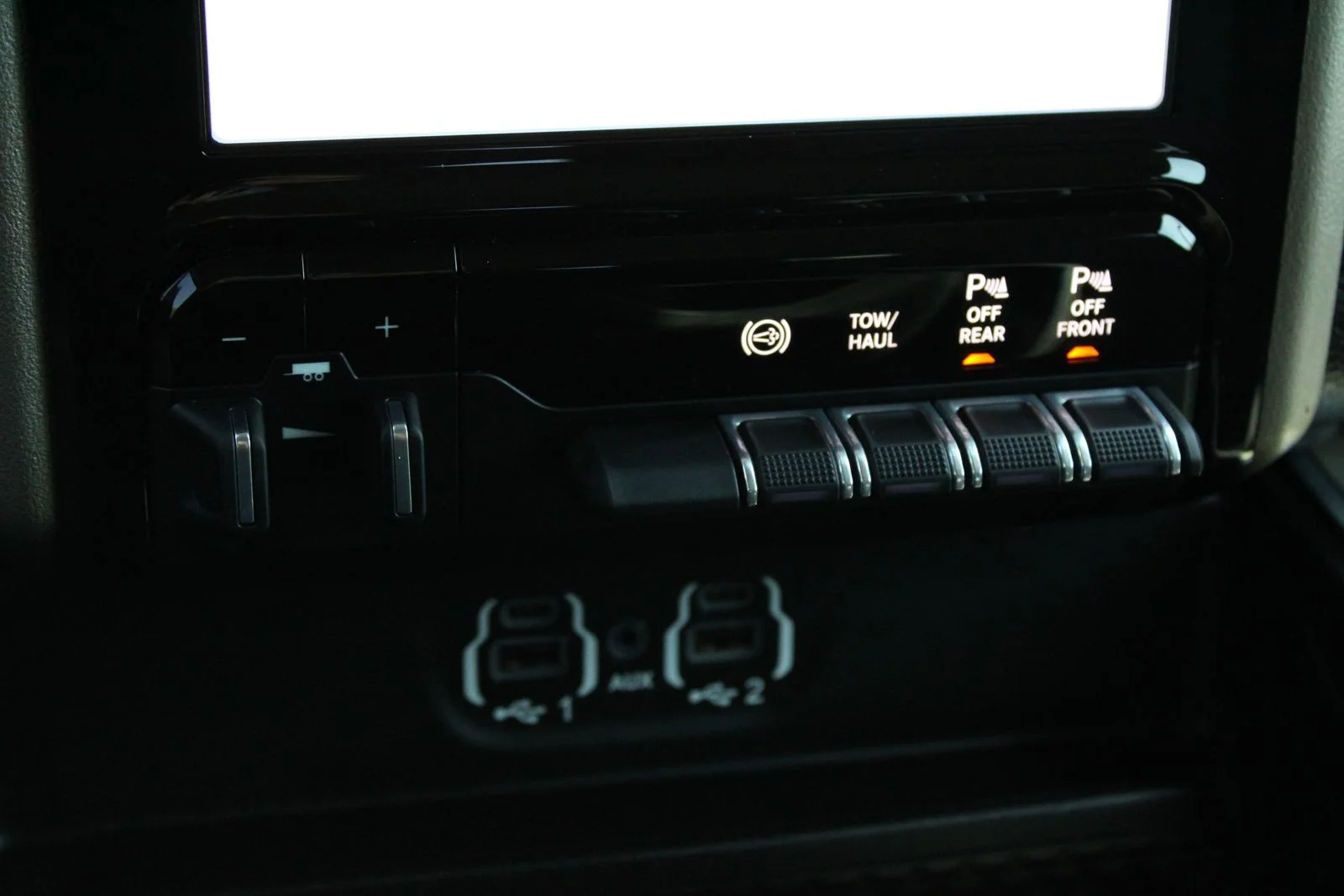 Used 2023 Red Ram Laramie image 28