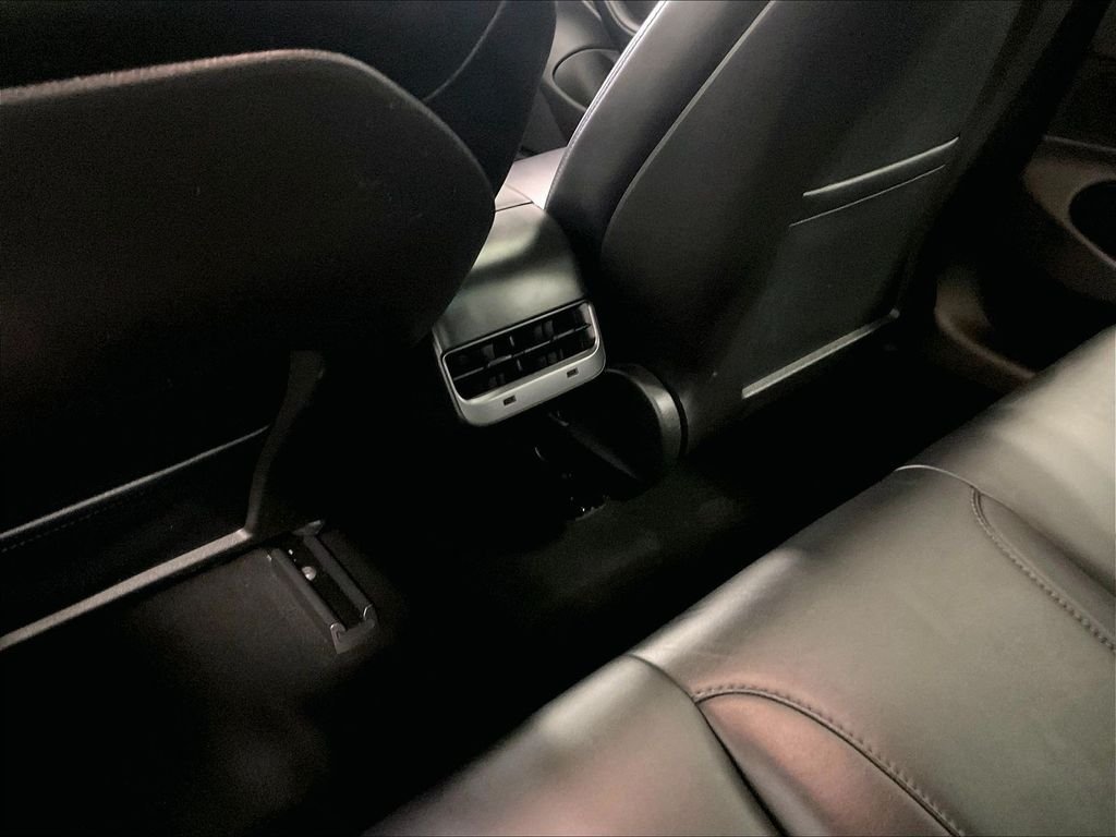 Used 2018 Gray Tesla Long Range image 27