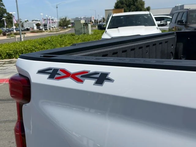 Used 2023 White Chevrolet Custom image 7