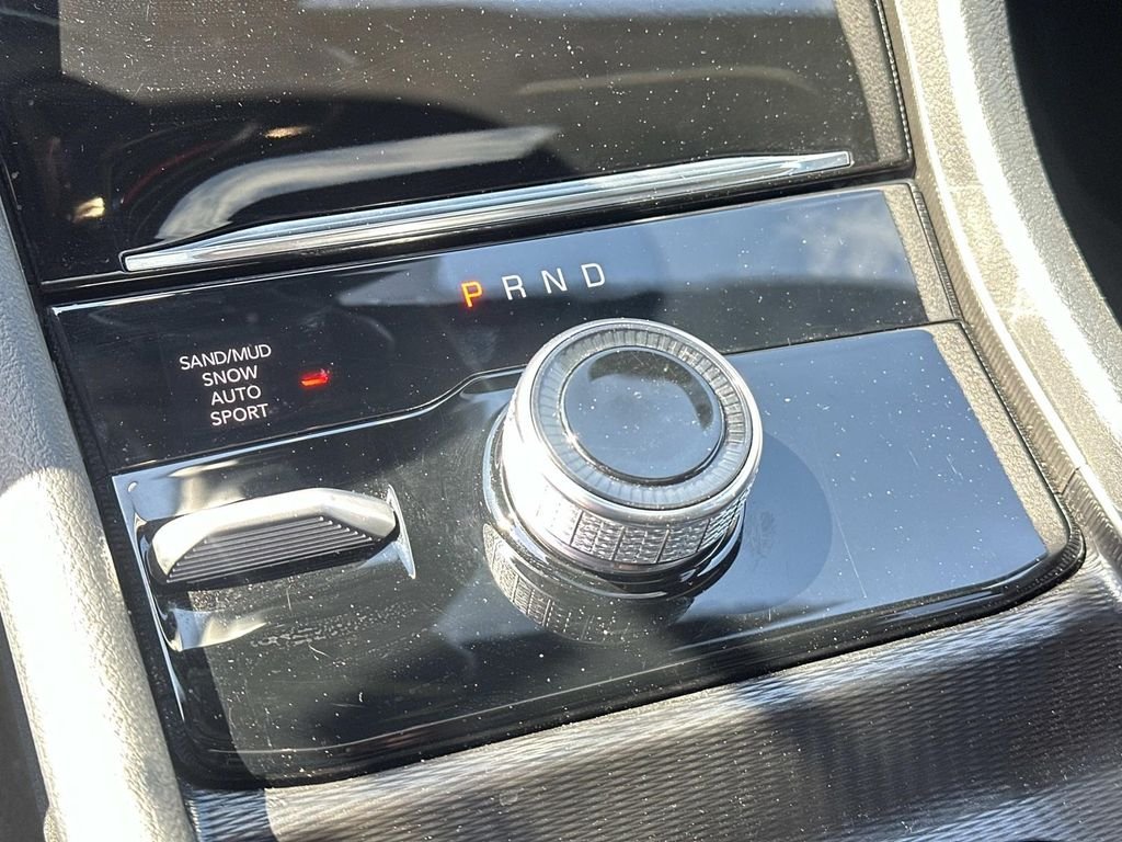 Used 2025 Black Jeep Limited image 25