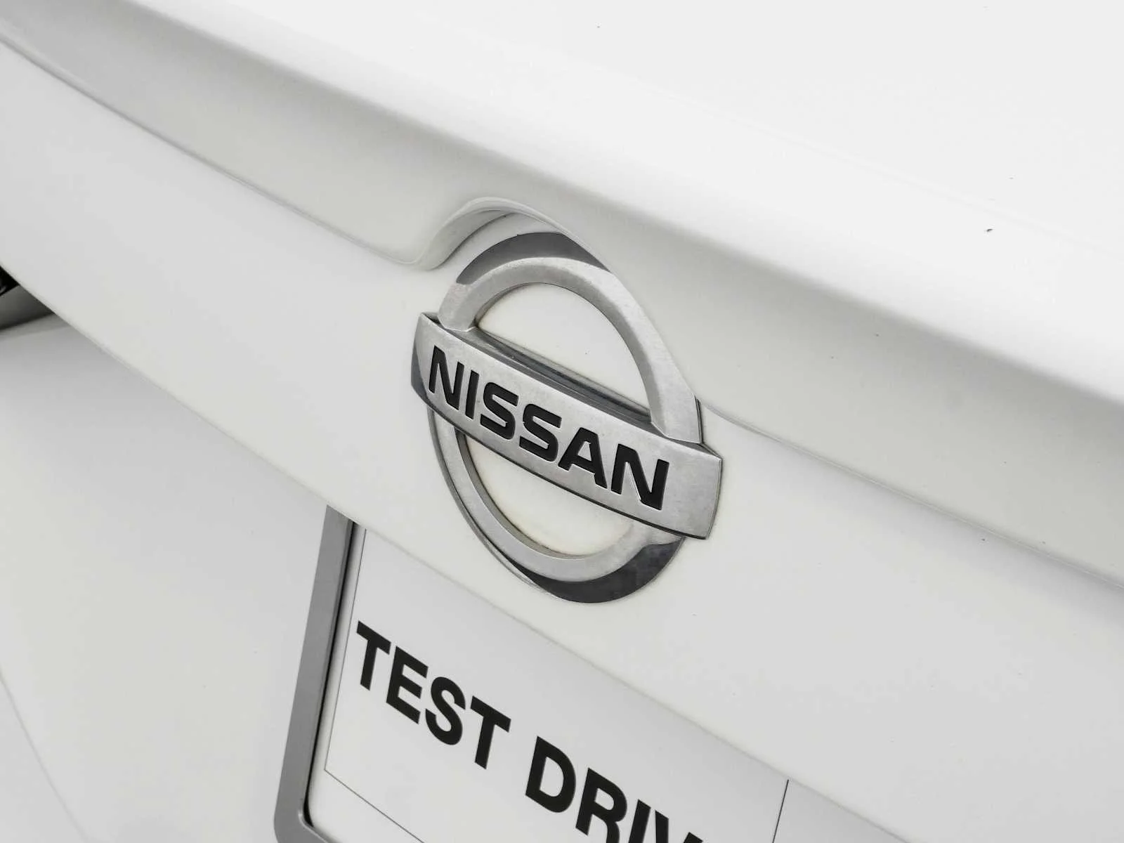 Used 2023 Fresh Powder Nissan SV image 26