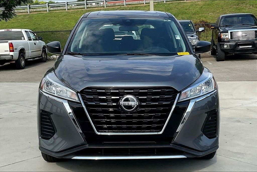 Certified Used 2024 Gun Metallic Nissan S image 2