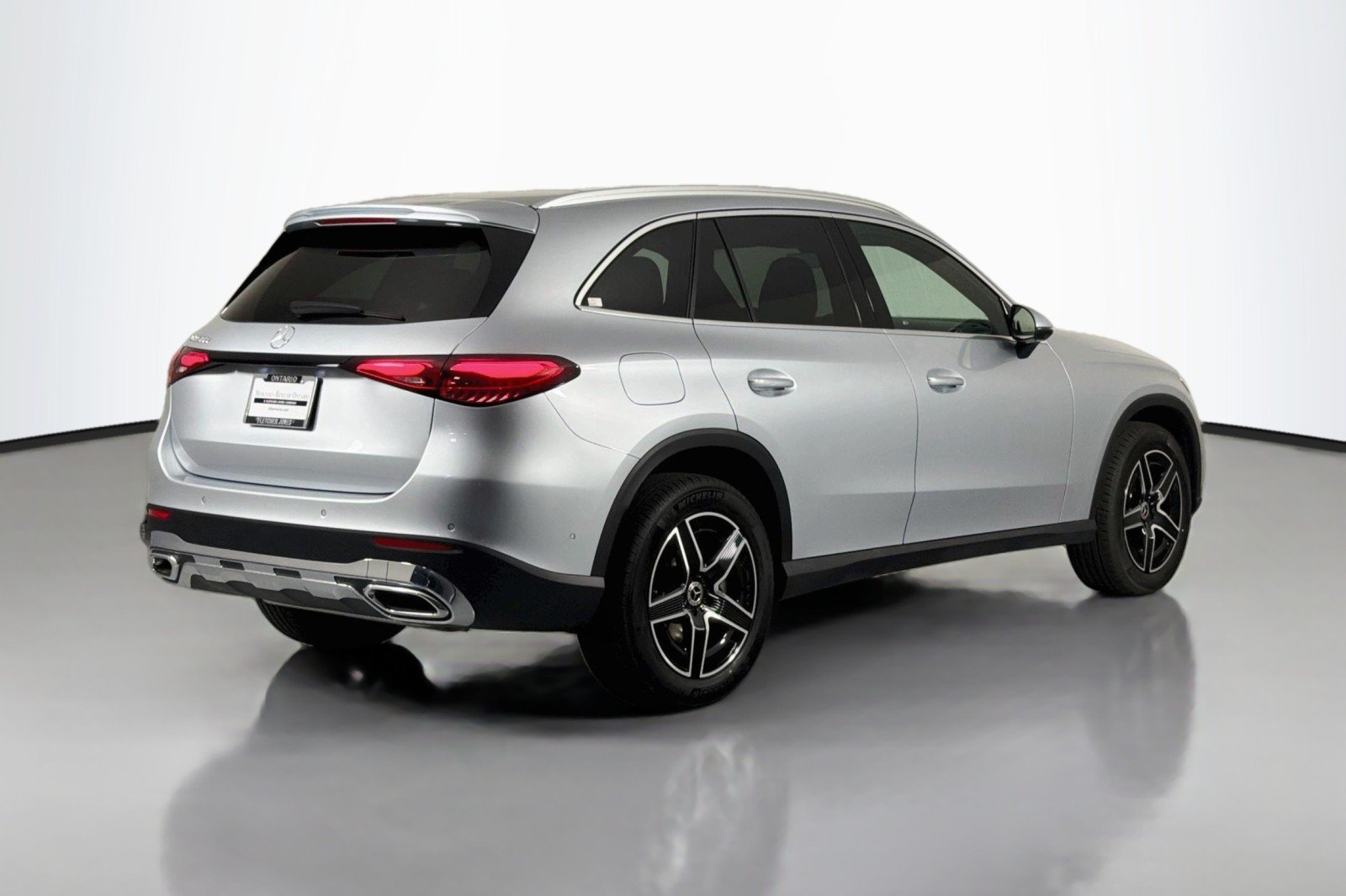 New 2026 Cirrus Silver Metallic Mercedes-Benz GLC 300 SUV image 11