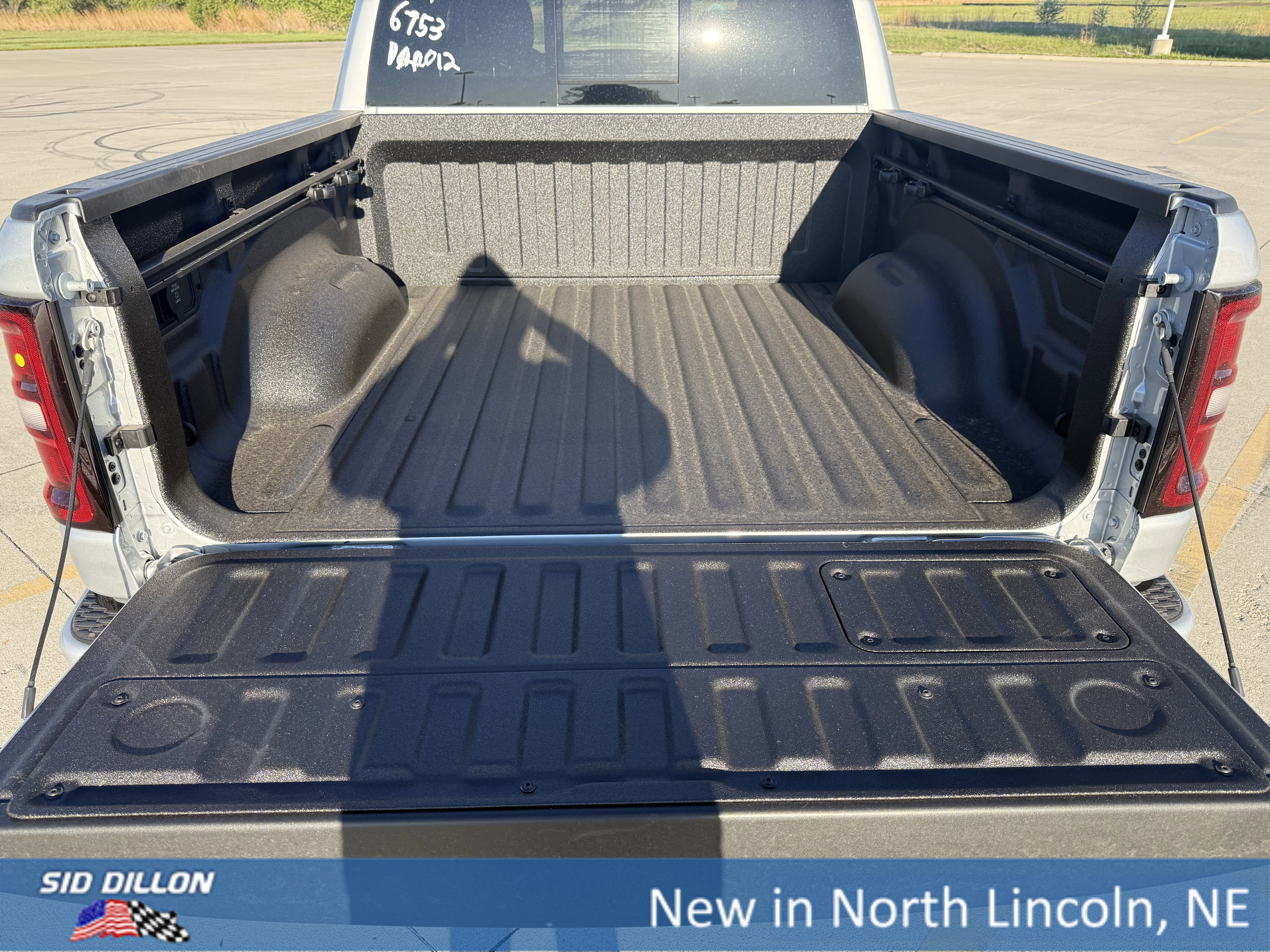 New 2026 Silver Zynith Exterior Paint RAM Laramie image 7