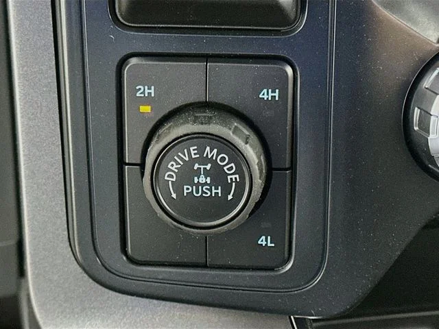 New 2026 Gray Ford XLT image 18