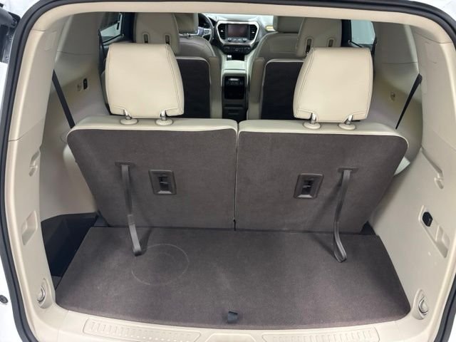 Used 2018 White GMC Denali image 10
