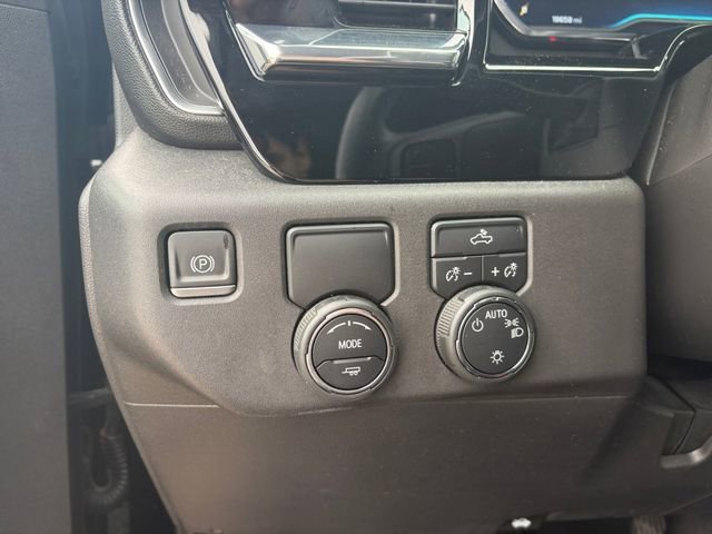 Used 2023 Black Chevrolet LT image 5