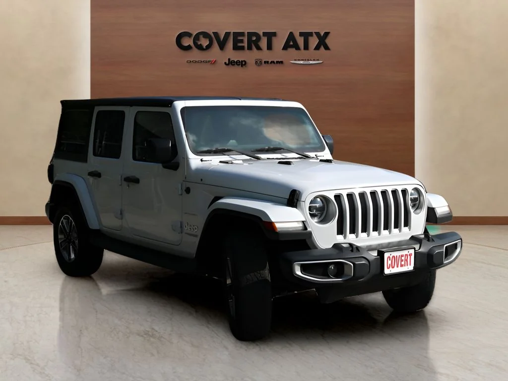 Used 2018 White Jeep Unlimited Sahara image 7