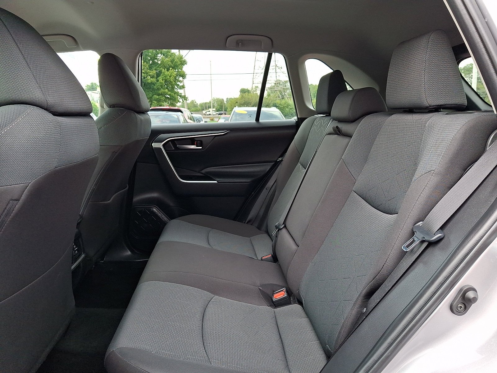 Used 2025 Silver Sky Metallic Toyota Hybrid XLE image 9