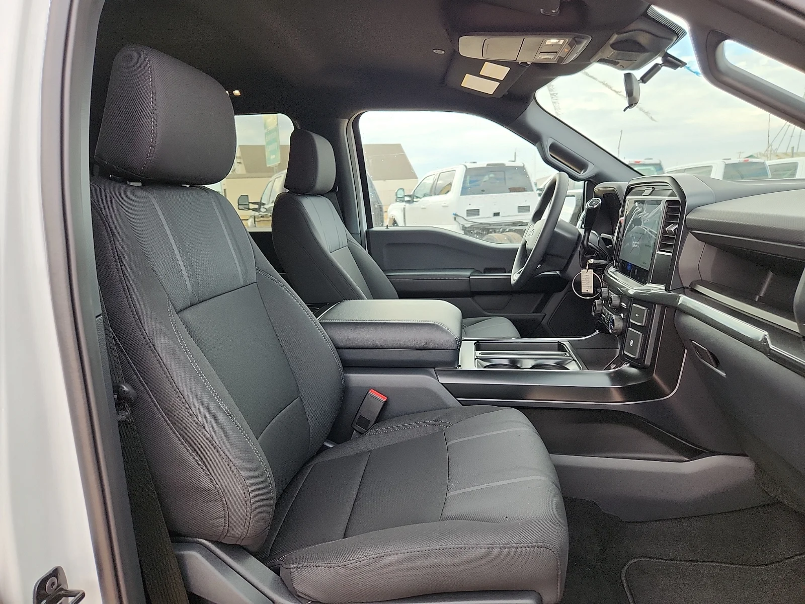 New 2026 Oxford White Ford STX image 20
