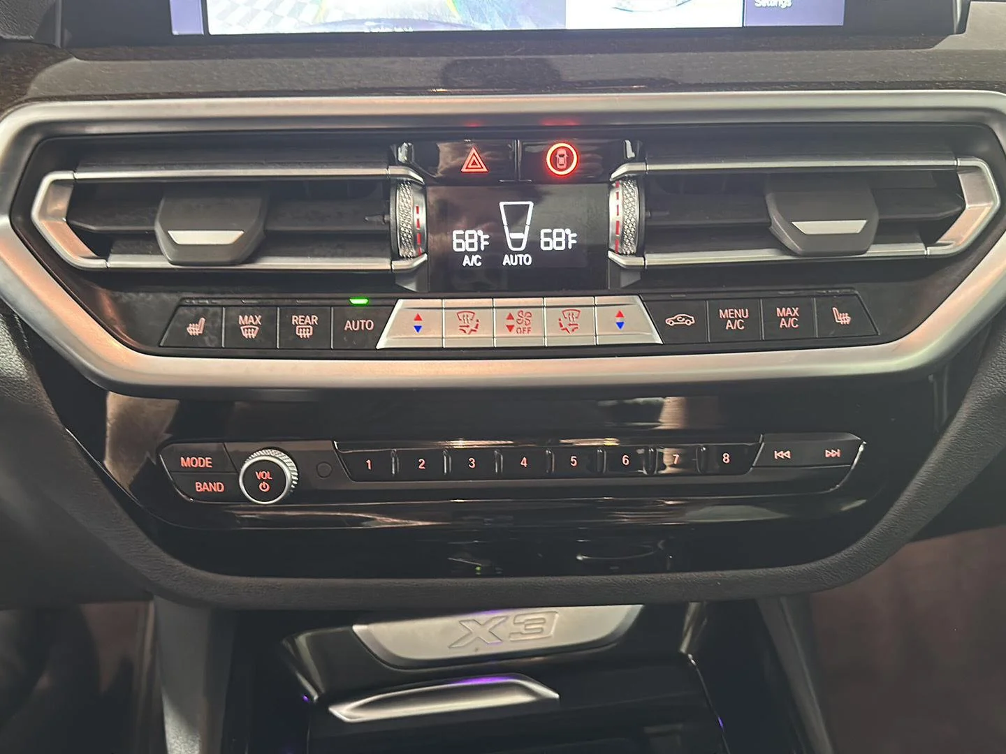 Used 2023 Dark Graphite Metallic BMW xDrive30i image 20