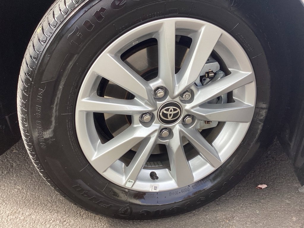 Certified Used 2025 Silver Toyota LE image 8