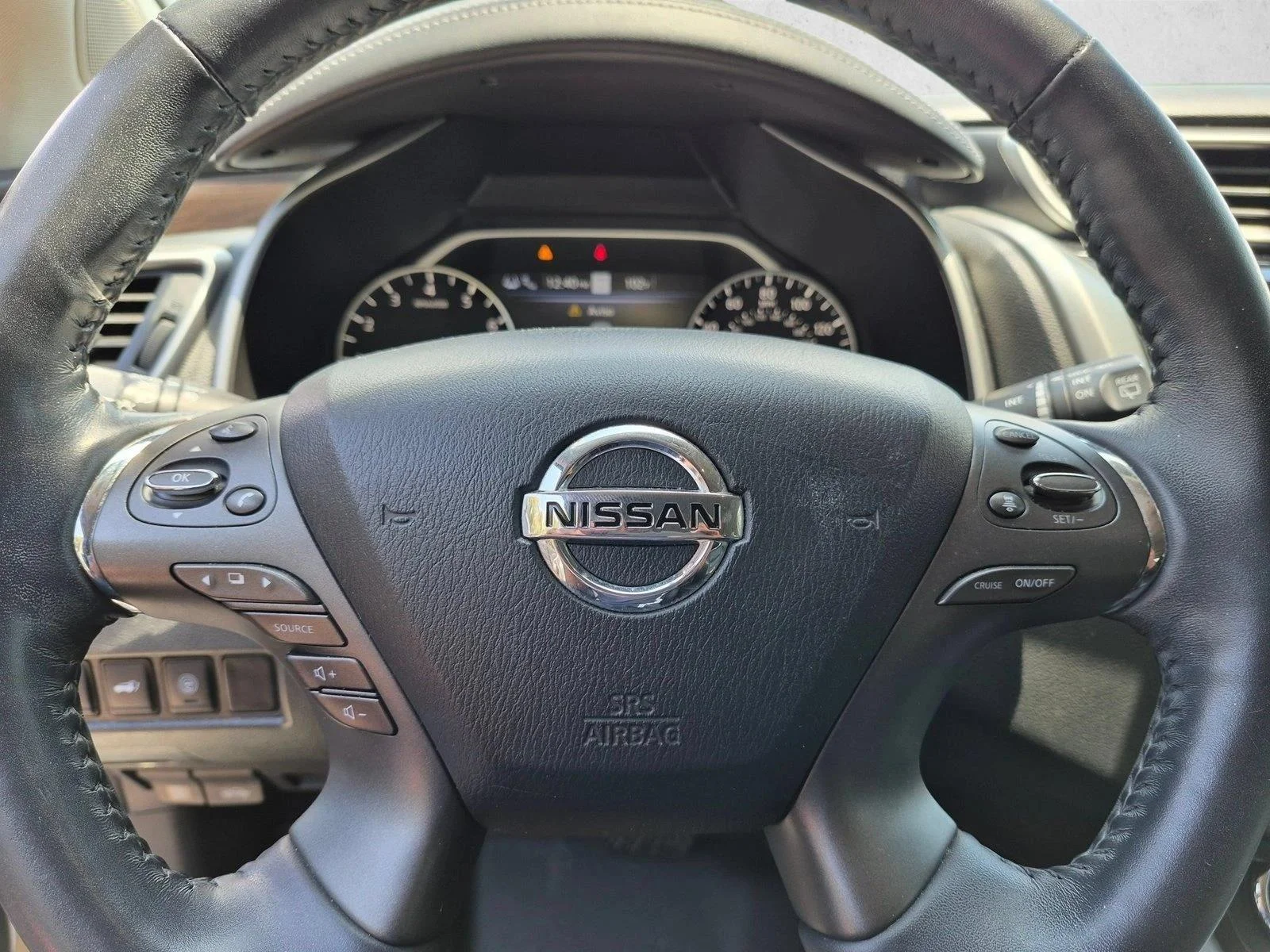 Used 2020 Pearl White Tricoat Nissan Platinum image 14