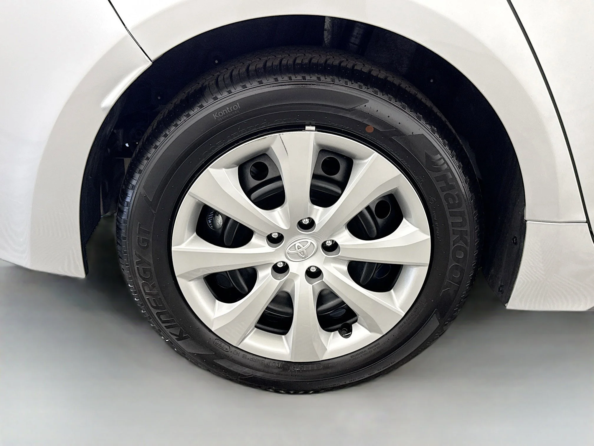 Used 2026 Classic Silver Metallic Toyota LE image 28