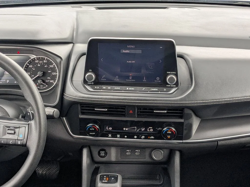 Used 2024 Blue Nissan SV image 18