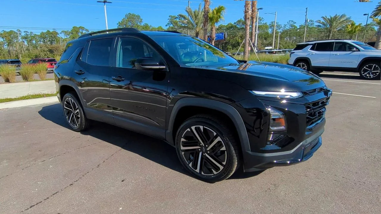 New 2026 Mosaic Black Metallic Chevrolet RS image 35