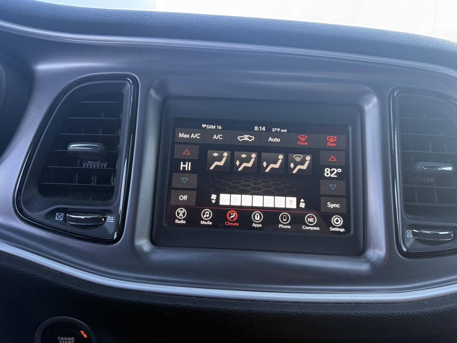 Used 2020 Rd Dodge SXT image 11