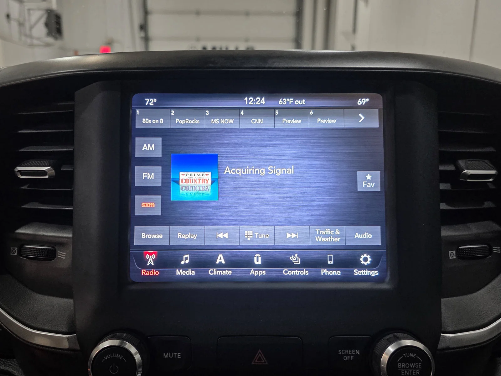 Used 2021 Blue Ram Big Horn/Lone Star image 28