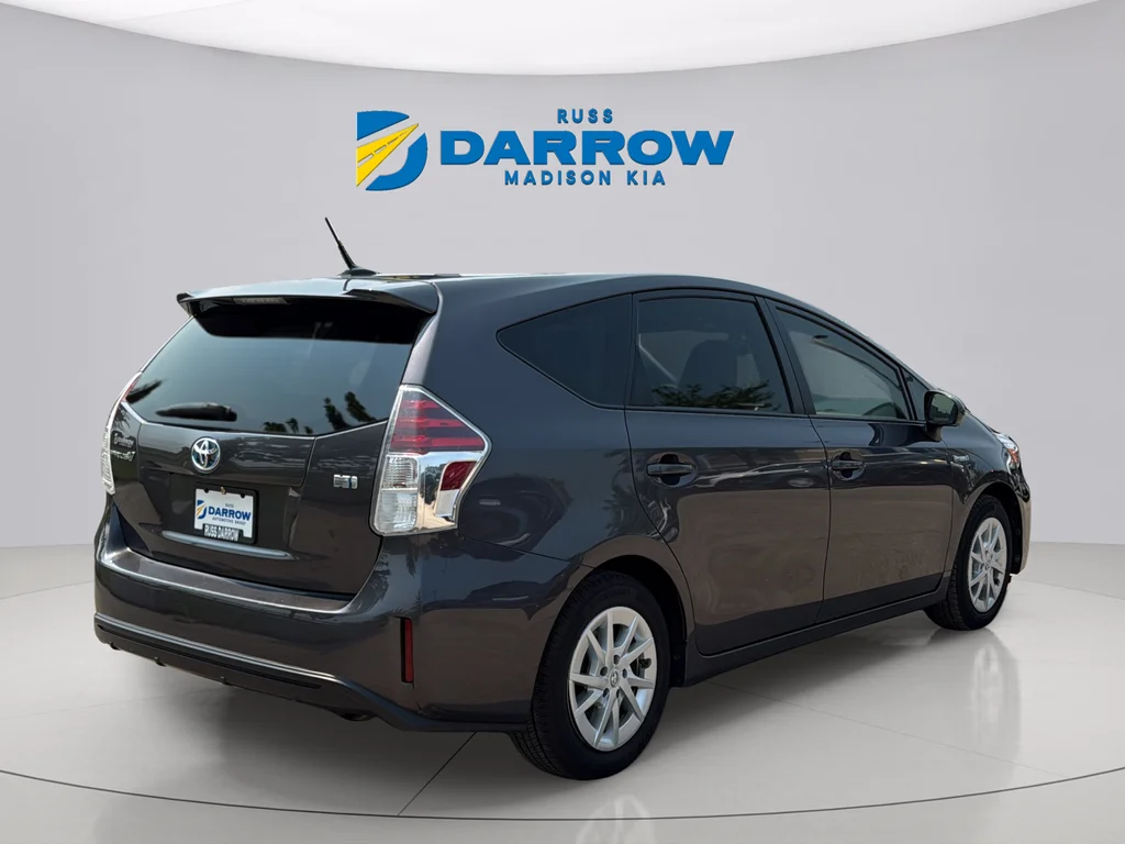 Used 2015 Magnetic Gray Metallic Toyota Four image 5