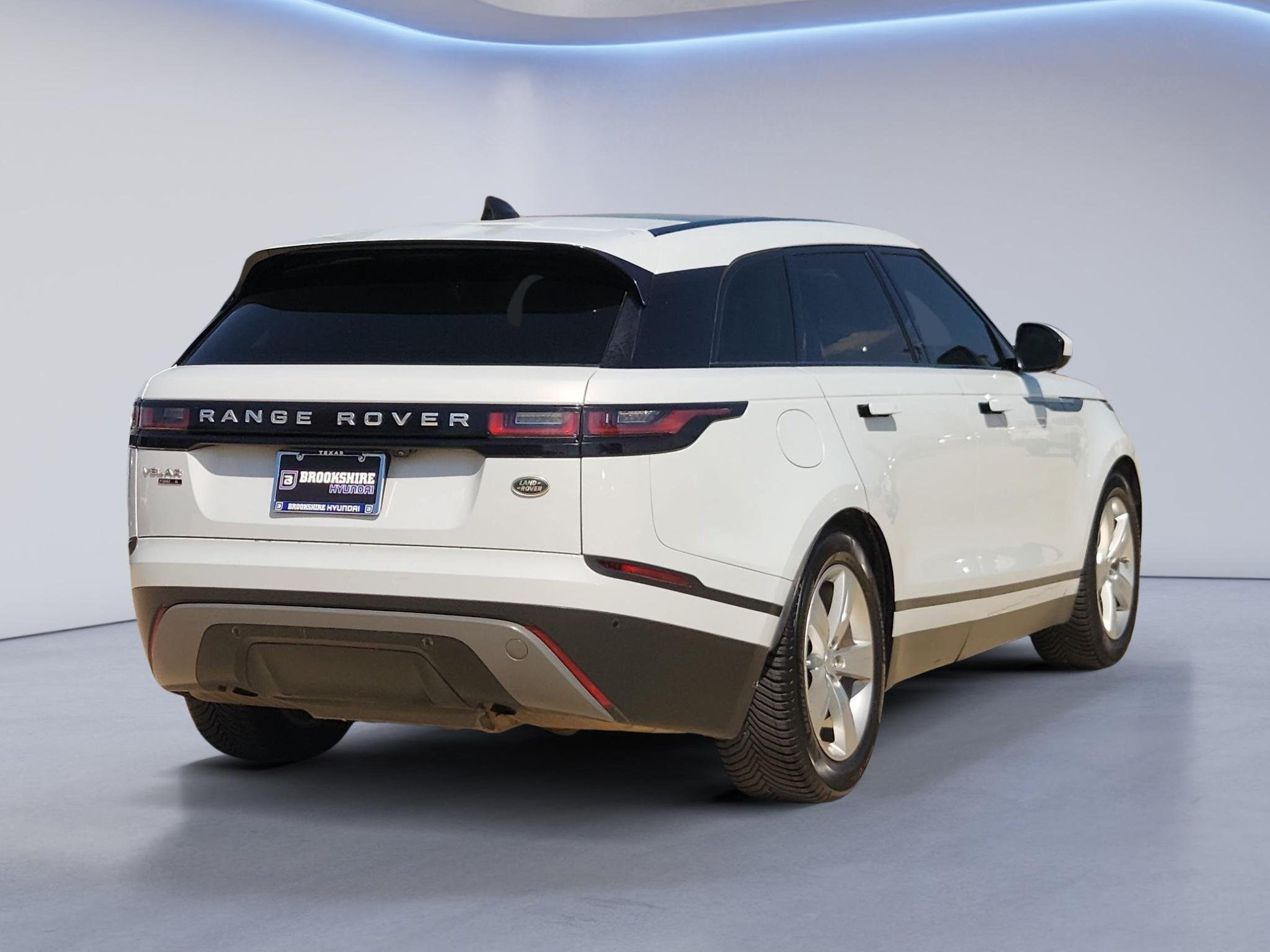 Used 2018 Fuji White Land Rover S image 6