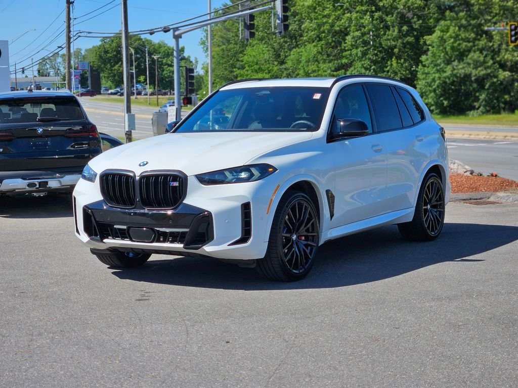 Certified Used 2025 Alpine White BMW M60i image 3