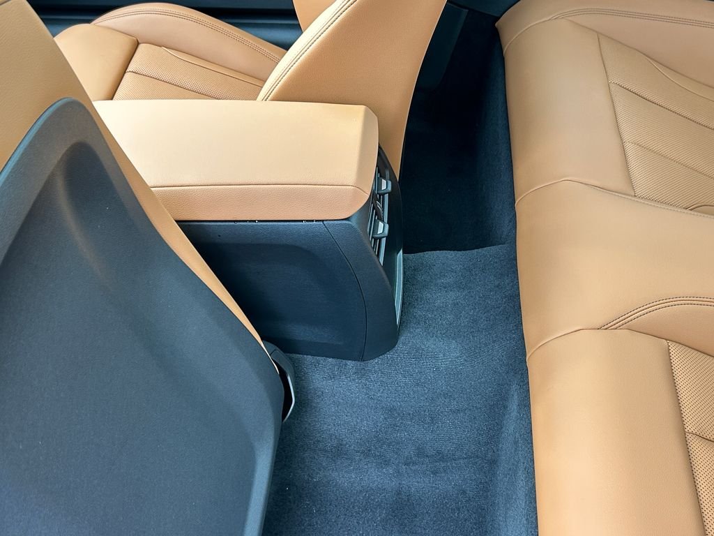 New 2026 Portimao Blue Metallic BMW 430i image 32